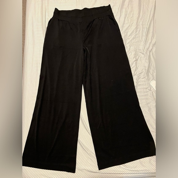Lou & Grey Luvstretch Straight Black Pants - Picture 1 of 1